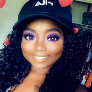 Meet your Posher, Marilyn